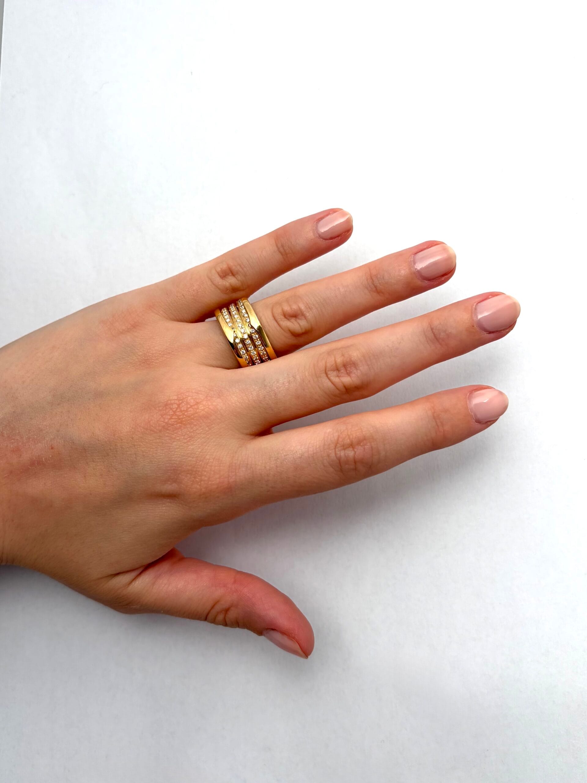 Anello bulgari b.zero1 4 fasce in oro giallo con diamanti-3