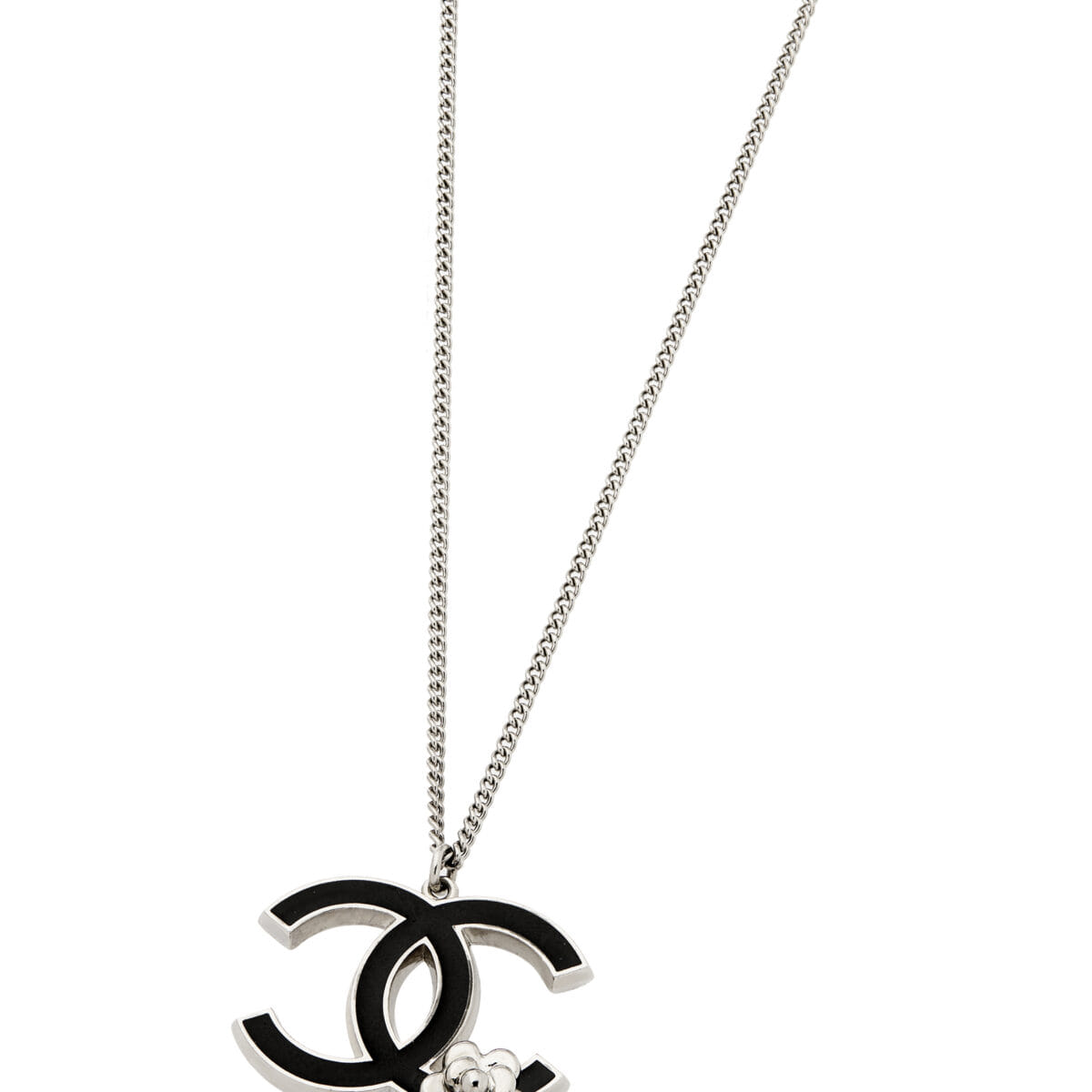 Collana chanel in acciaio argentato con ciondolo cc e smalto-1