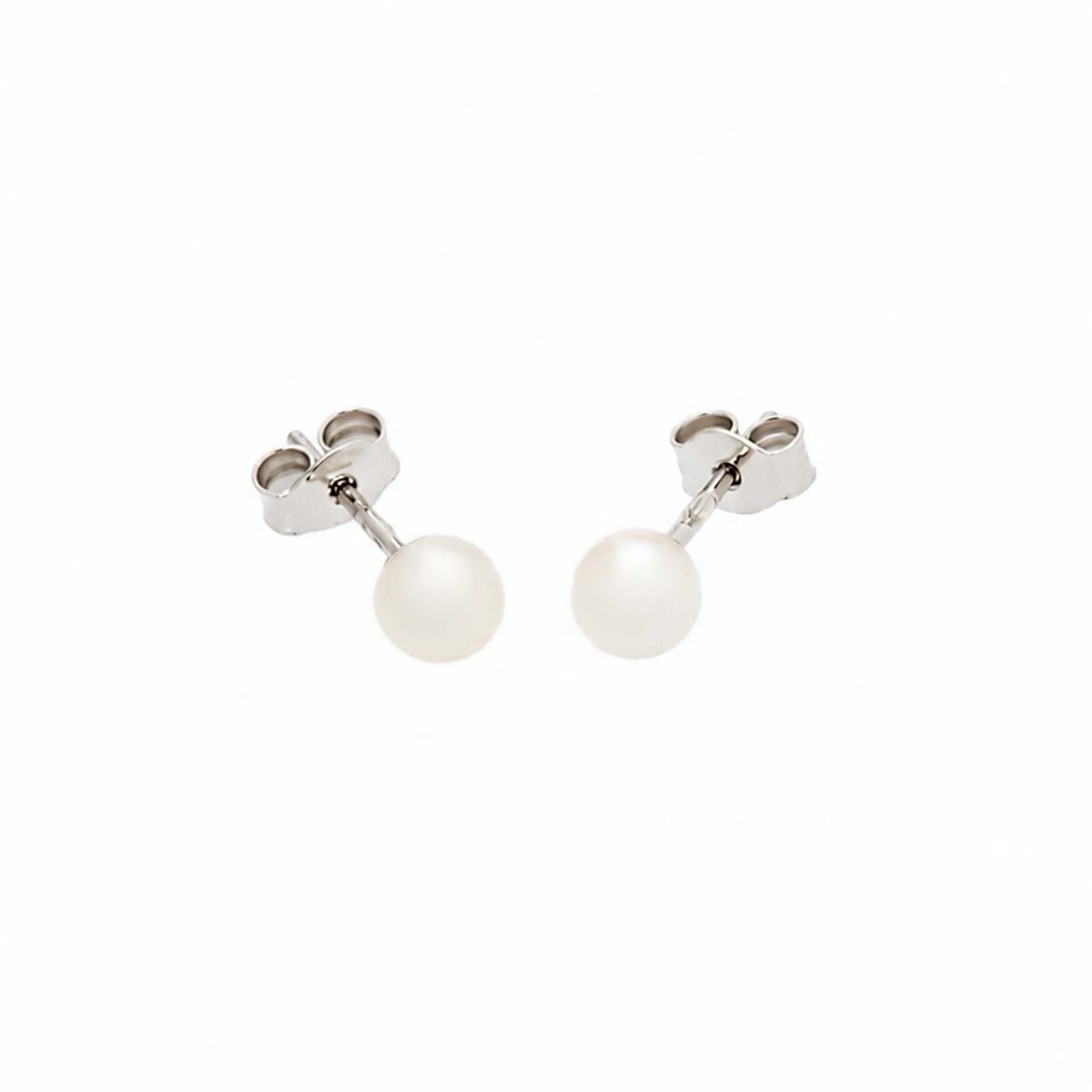 Orecchini con perle fiume 5,5 mm in oro bianco-1