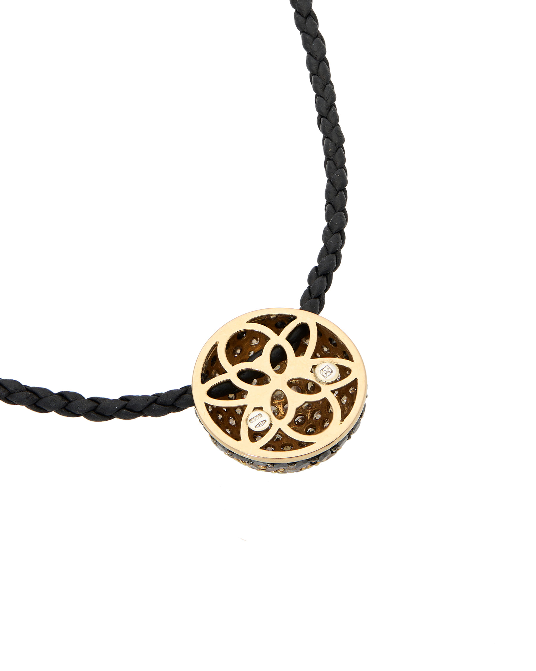 Collana con ciondolo a semi sfera in oro rosa e cordino in caucciù con diamanti brown e black-3