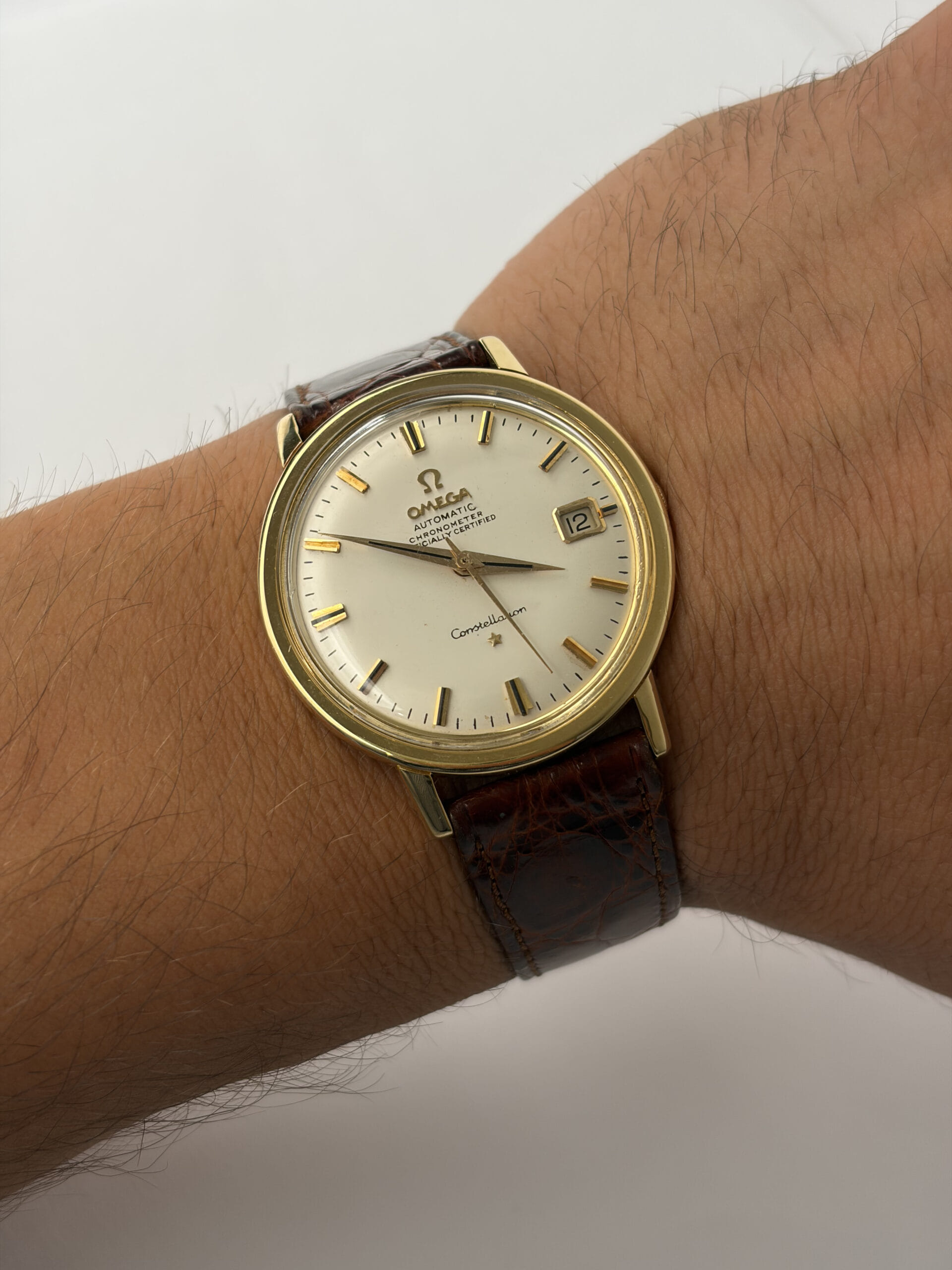 Omega constellation automatic date oro18 kt 36mm ref 168004/14-9