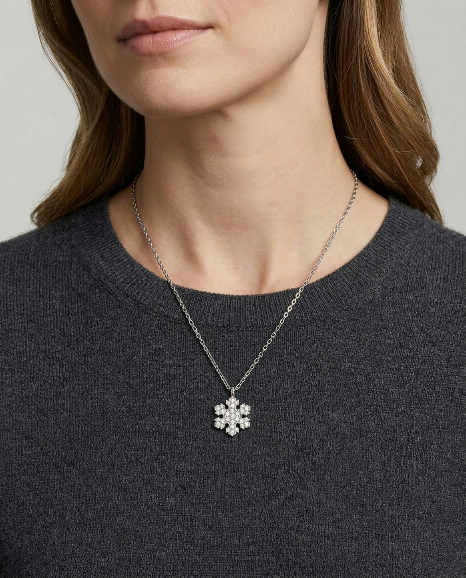 Collana bulgari fiocco di neve in oro bianco e diamanti-3