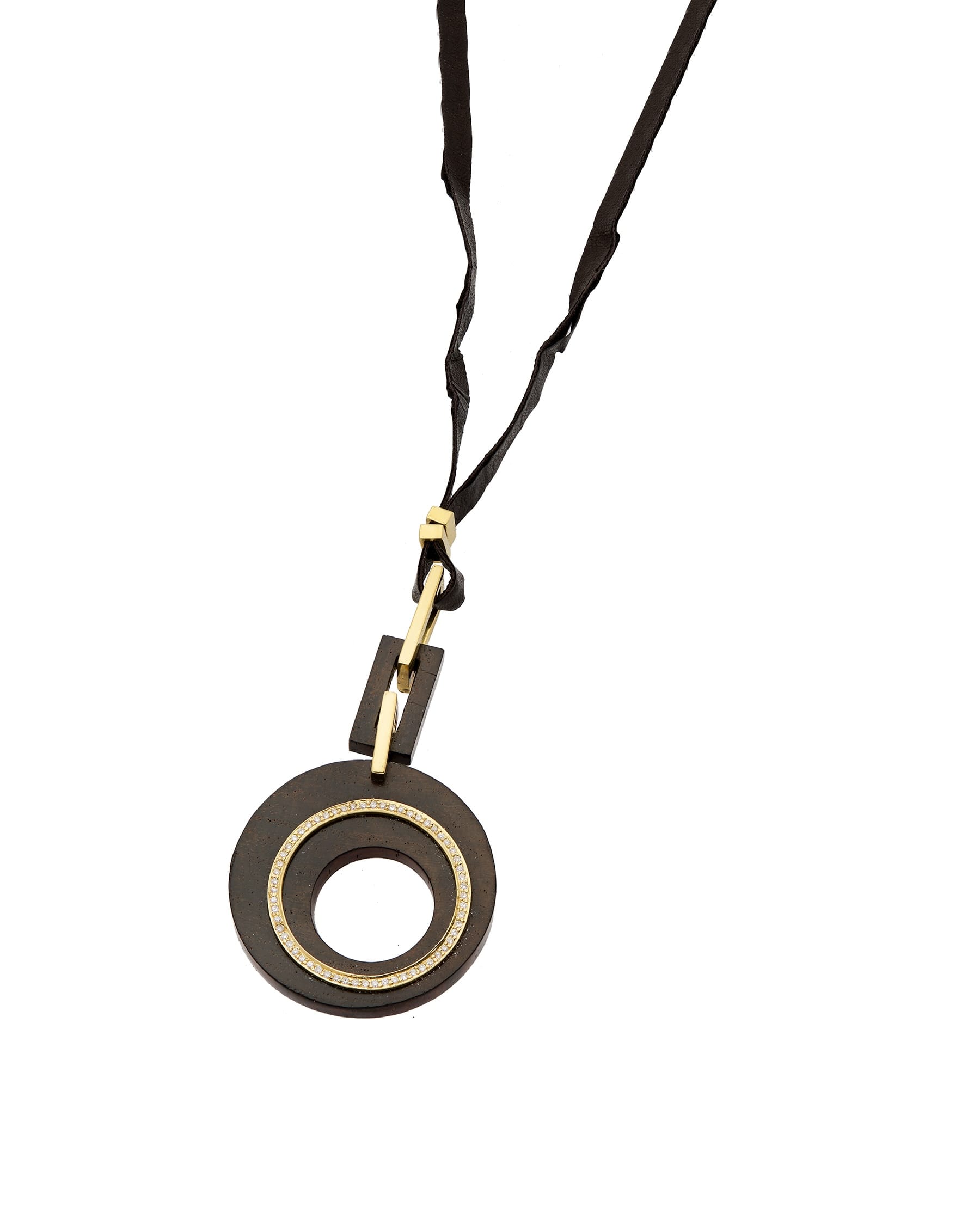 Collana di design con pendente rotondo in legno, oro giallo e diamanti e laccio in pelle
