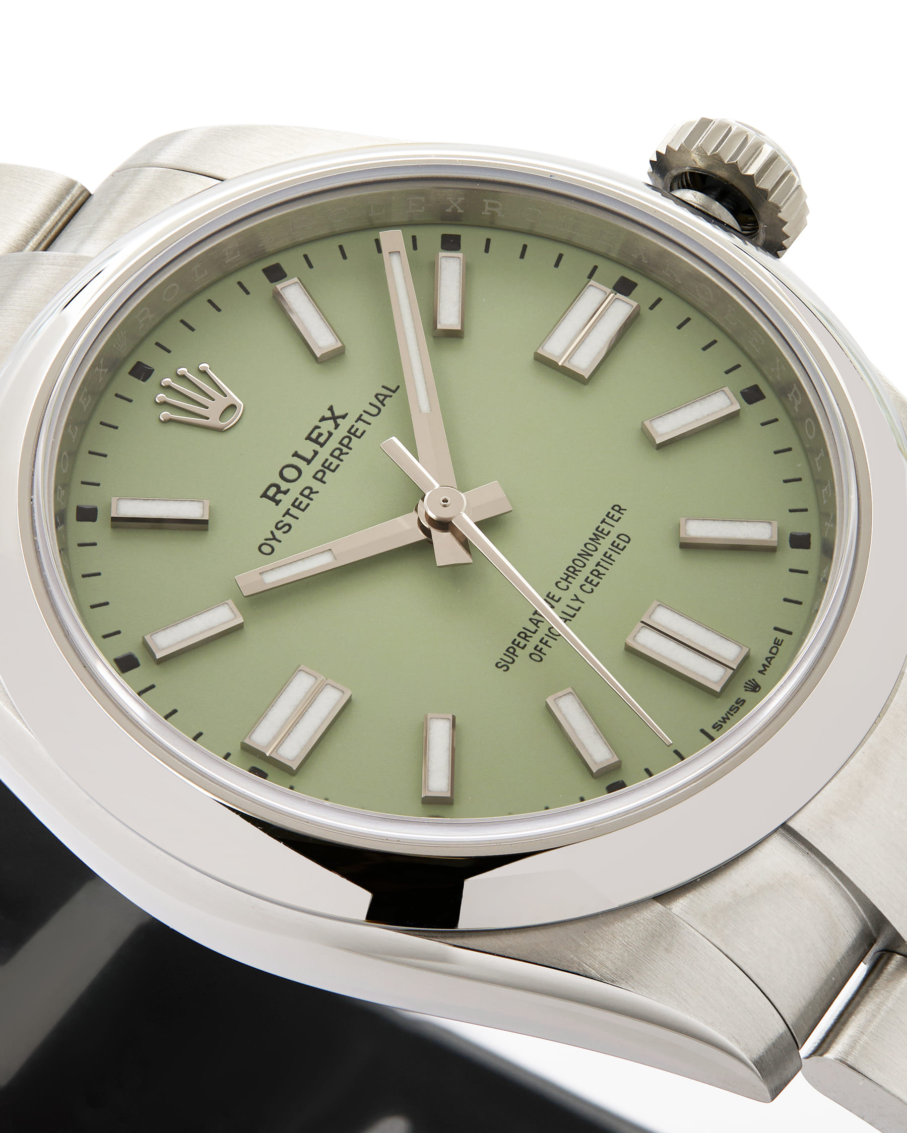 Rolex oyster perpetual 41 pistachio dial ref 134300-2