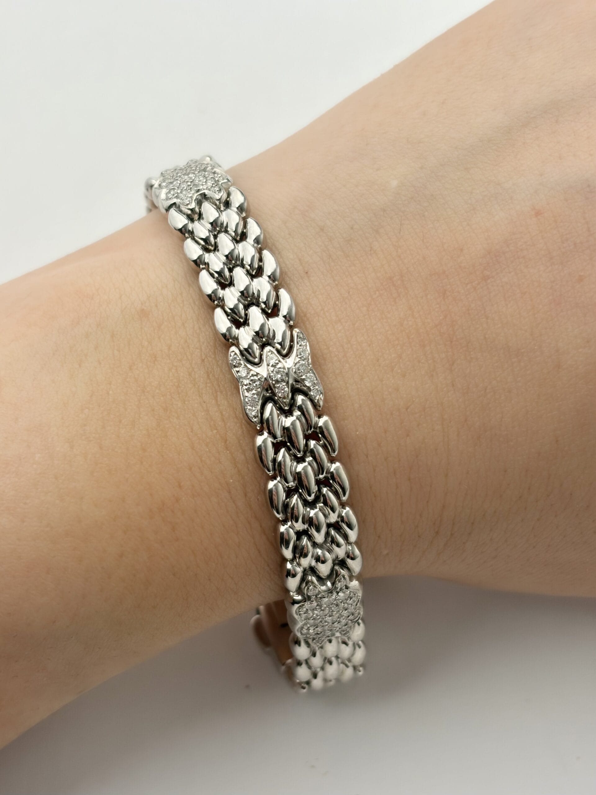Bracciale chimento in oro bianco con diamanti-3