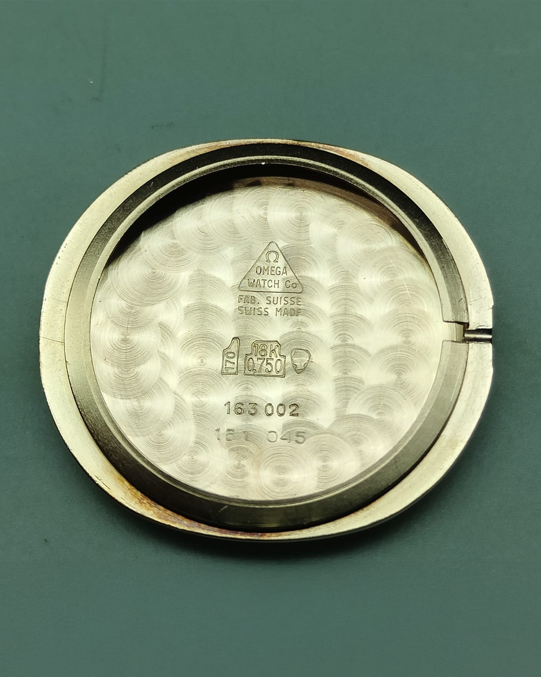 Omega constellation automatic ref 163.002 gold 18k-8