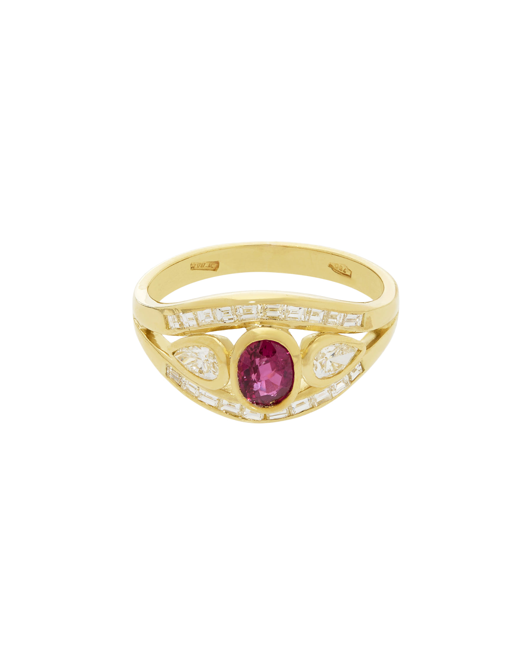 Anello in oro giallo con rubino e diamanti pear e baguette-1